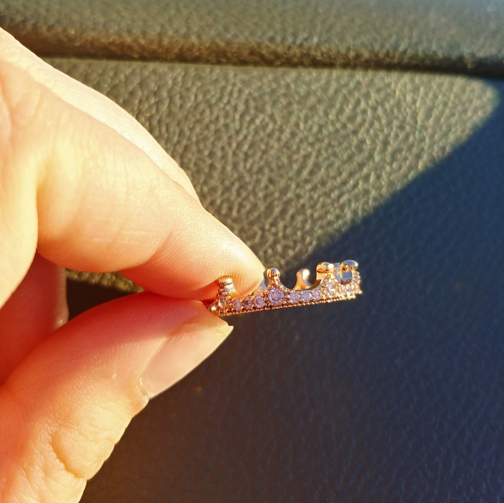 Pandora ring